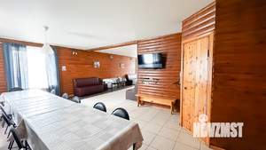 Дом 250м², 3-этажный, посуточно,