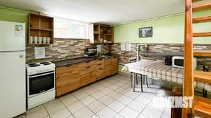 Дом 250м², 3-этажный, посуточно,