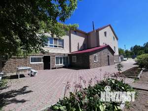 Дом 250м², 2-этажный, посуточно,