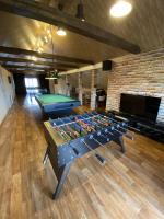 Коттедж 400м², 3-этажный, посуточно, , 12 км от города