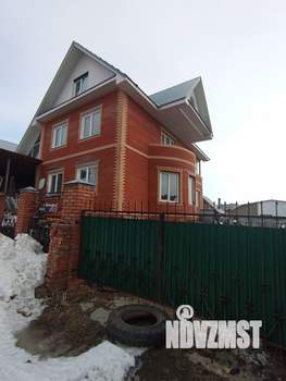 Дом 162м², 2-этажный, участок 10 сот.