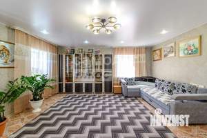 Дом 144м², 2-этажный, участок 8 сот.