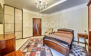 Дом 301м², 2-этажный, участок 17 сот.