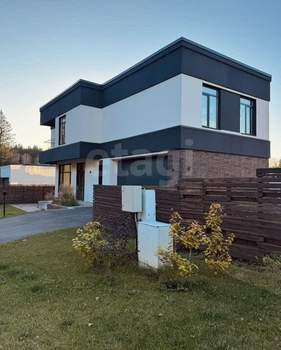 Дом 266м², 2-этажный, участок 13 сот.