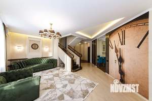 Таунхаус 166м², 3-этажный, участок 3 сот.