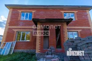 Дом 246м², 2-этажный, участок 10 сот.