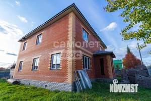 Дом 246м², 2-этажный, участок 10 сот.