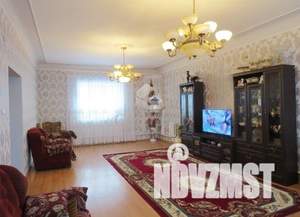 Дом 227м², 2-этажный, участок 11 сот.