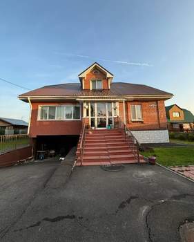 Дом 274м², 2-этажный, участок 10 сот.