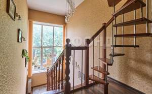 Дом 330м², 2-этажный, участок 20 сот.