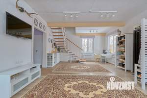 Дом 111м², 2-этажный, участок 10 сот.