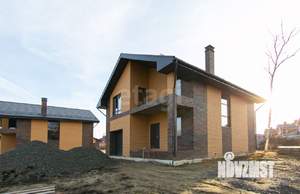 Дом 179м², 2-этажный, участок 6 сот.