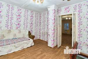 Дом 59м², 2-этажный, участок 4 сот.