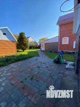 Коттедж 259м², 3-этажный, участок 11 сот.