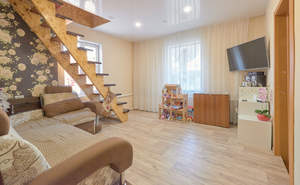 Дом 83м², 3-этажный, участок 3 сот.