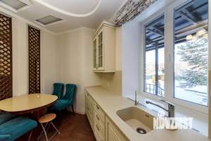 Таунхаус 166м², 3-этажный, участок 3 сот.