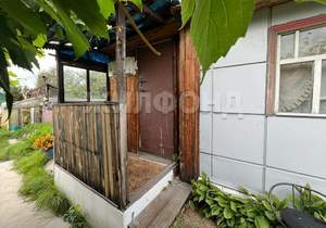 Дом 14м², 2-этажный, участок 4 сот.