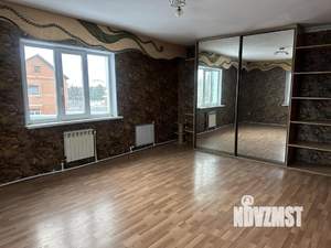 Дом 450м², 3-этажный, участок 10 сот.