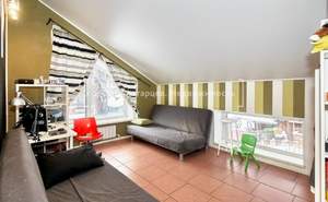 Дом 181м², 3-этажный, участок 15 сот.