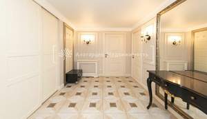 Дом 253м², 4-этажный, участок 3 сот.