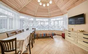 Дом 301м², 2-этажный, участок 17 сот.