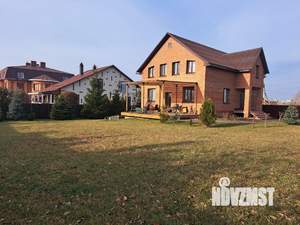 Коттедж 208м², 2-этажный, участок 8 сот.