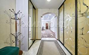 Дом 301м², 2-этажный, участок 17 сот.