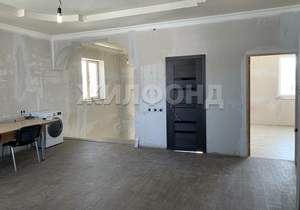 Дом 174м², 2-этажный, участок 25 сот.