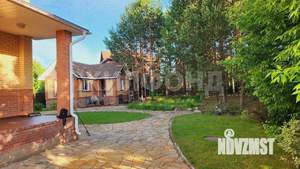 Дом 280м², 3-этажный, участок 10 сот.