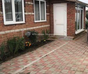 Дом 60м², 2-этажный, участок 6 сот.