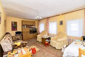 Дом 276м², 3-этажный, участок 11 сот.