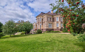 Дом 504м², 3-этажный, участок 21 сот.