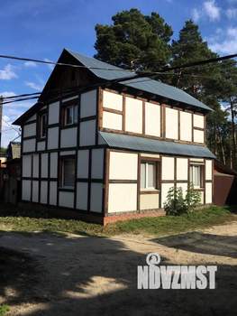 Дом 98м², 2-этажный, участок 3 сот.