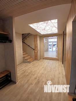 Дом 200м&sup2;, 2-этажный, посуточно, 