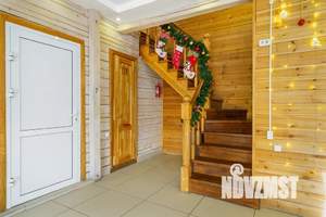 Дом 200м&sup2;, 2-этажный, посуточно, 