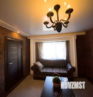 Дом 420м&sup2;, 3-этажный, посуточно, 