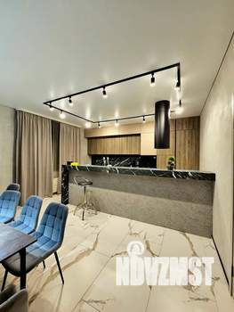 Дом 260м&sup2;, 4-этажный, посуточно, 