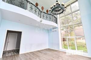 Дом 247м², 2-этажный, на длительный срок, 