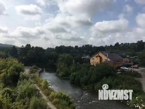 Дом 200м&sup2;, 2-этажный, посуточно, 