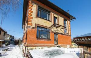 Дом 292м&sup2;, 2-этажный, на длительный срок, 