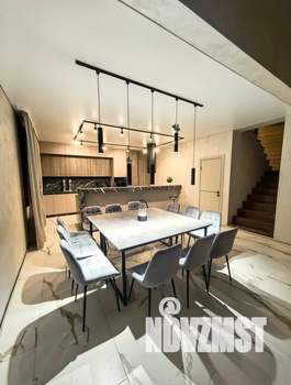 Дом 260м&sup2;, 4-этажный, посуточно, 