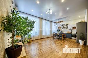 Таунхаус 120м², 2-этажный, на длительный срок, 