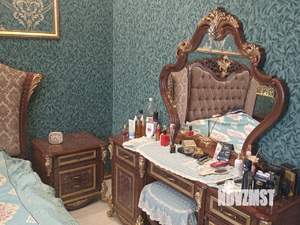 Коттедж 400м&sup2;, 3-этажный, на длительный срок, 