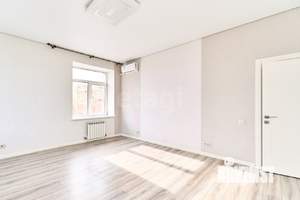 Дом 247м&sup2;, 2-этажный, на длительный срок, 