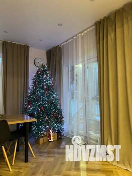 Дом 140м&sup2;, 2-этажный, посуточно, 