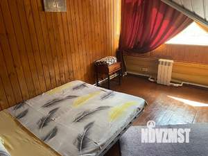 Дом 200м&sup2;, 2-этажный, посуточно, 