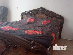 Коттедж 400м&sup2;, 3-этажный, на длительный срок, 