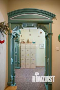 Дом 373м&sup2;, 2-этажный, участок 5 сот.  