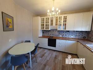 Дом 230м², 3-этажный, участок 8 сот.  