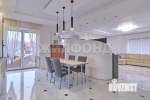 Дом 148м², 2-этажный, участок 5 сот.  